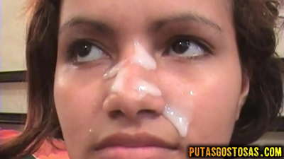 Mtsikana amayamwa mbuzi